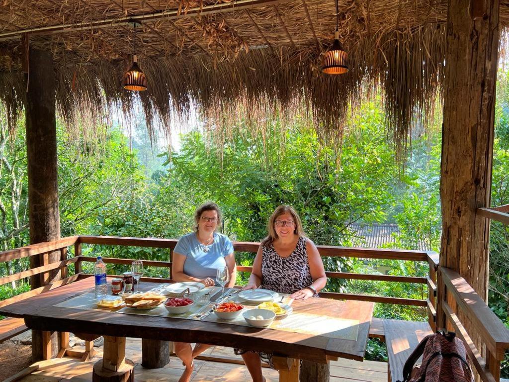 Ella Nine Arch Spice Garden Hotel Екстериор снимка