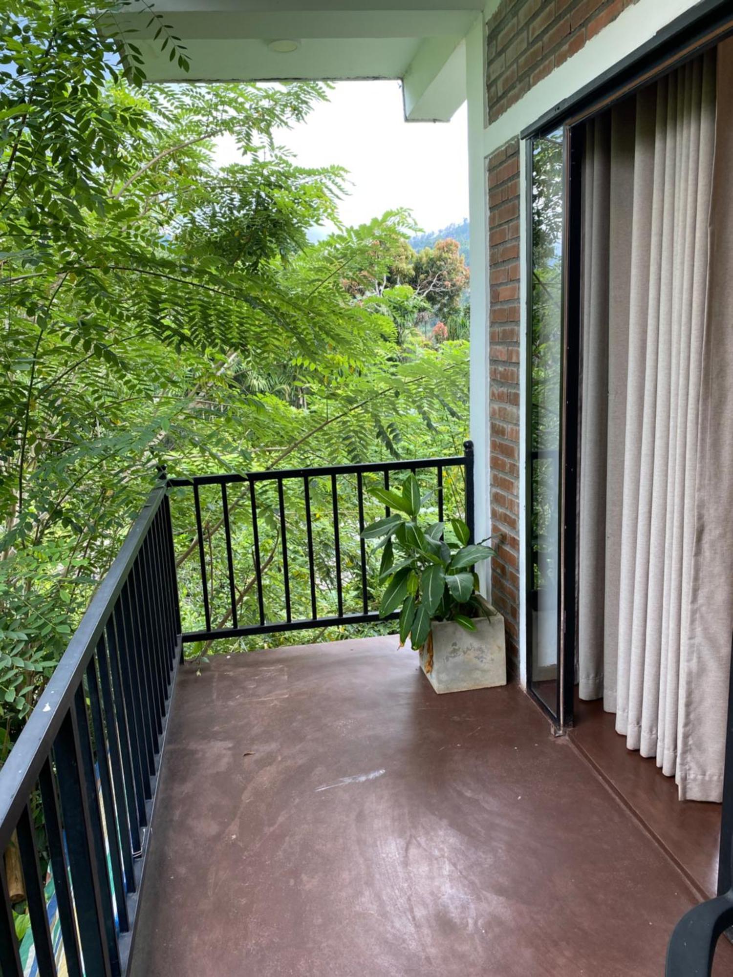 Ella Nine Arch Spice Garden Hotel Стая снимка